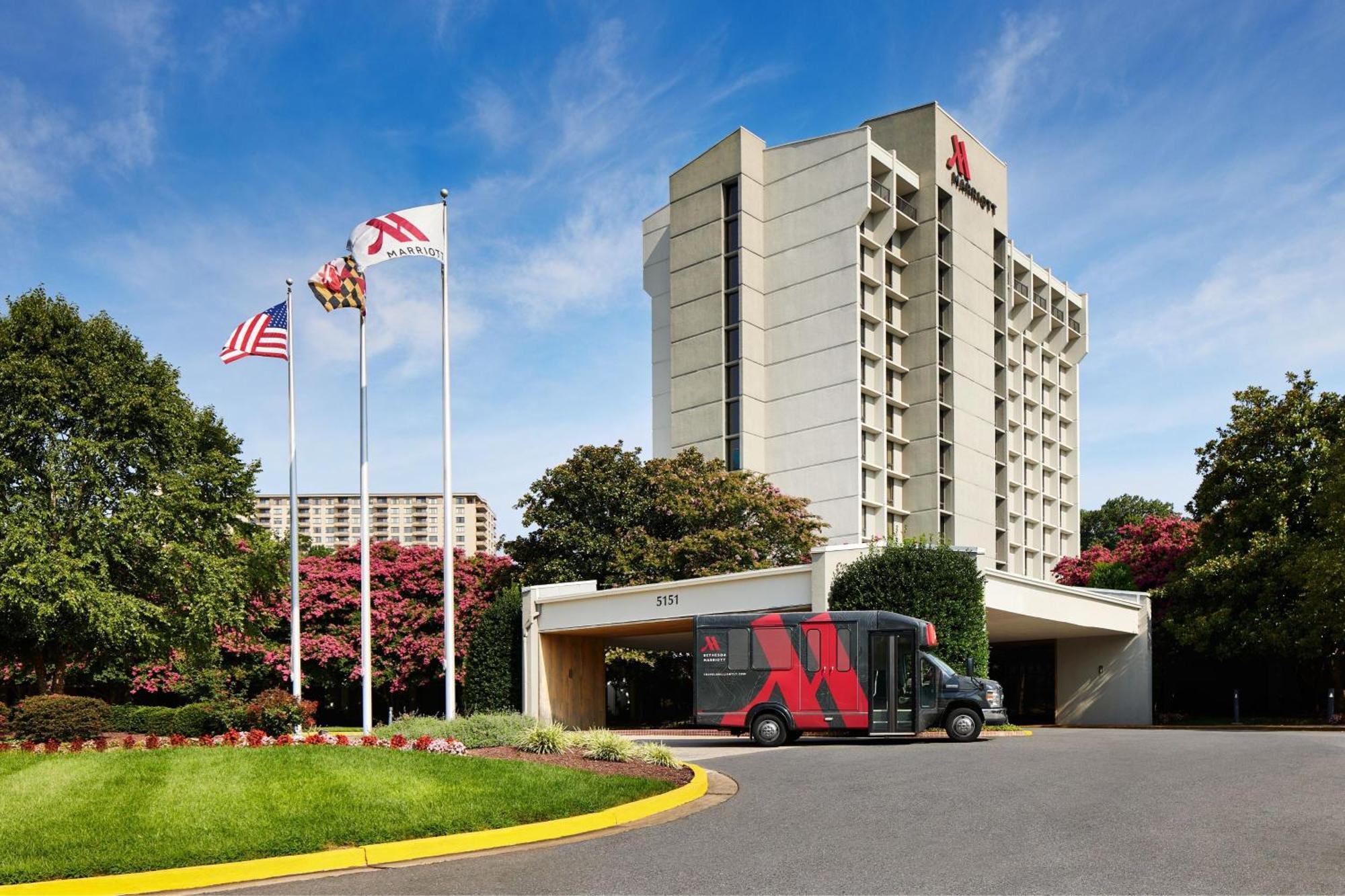 Bethesda Marriott Hotel Exterior photo